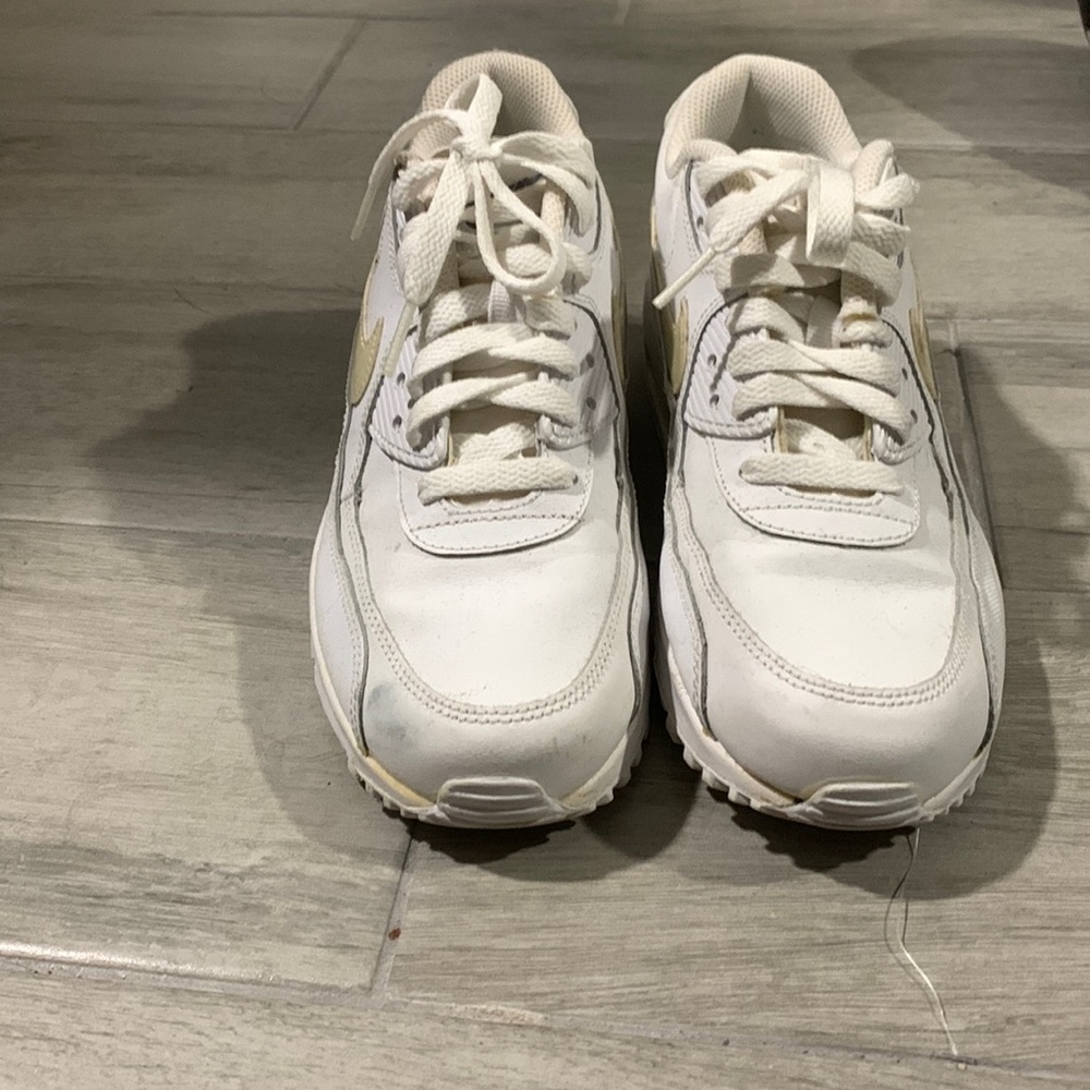 White Nike air max
